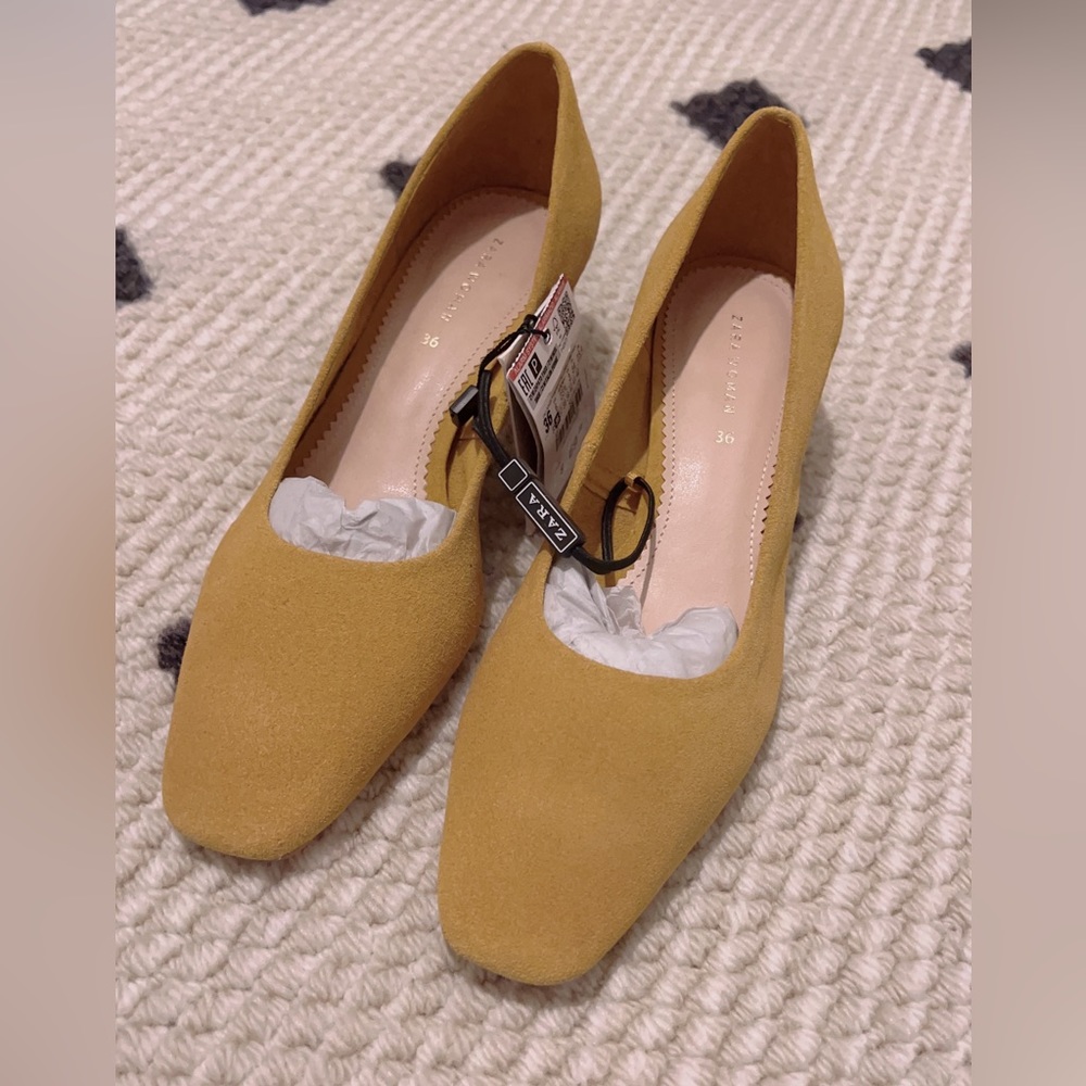Zara loafer suede